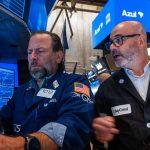 Bessent doubles down on short-term debt as rates turn